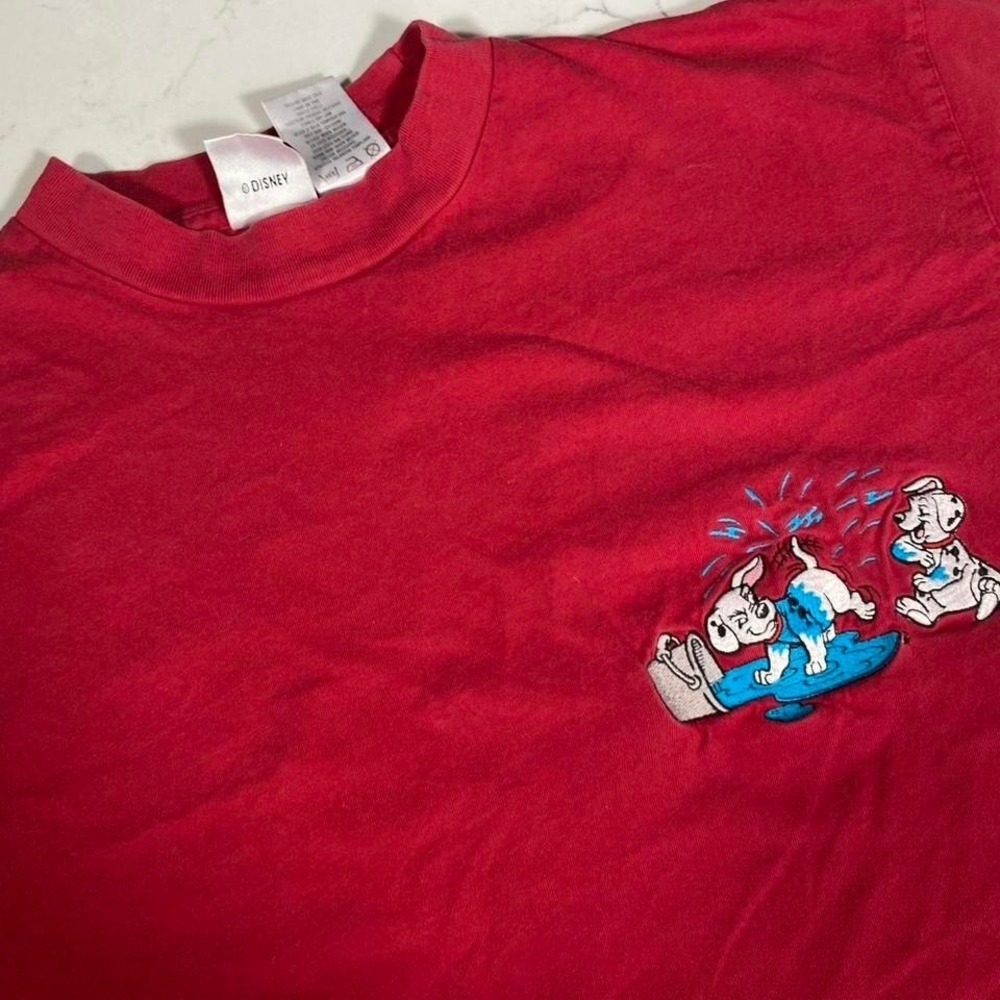 Vintage 90s Disney Store 101 Dalmatians Puppies Embroidered Red T Shirt Large